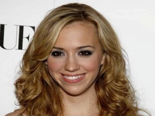 Andrea Bowen picture, image, poster