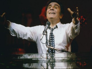 Gilbert Bécaud picture, image, poster