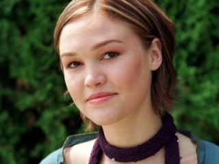 Julia Stiles picture, image, poster