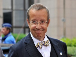 Toomas Hendrik Ilves picture, image, poster