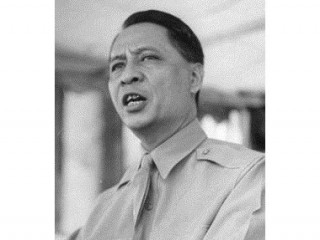 Manuel Roxas picture, image, poster