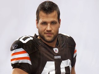 Peyton Hillis picture, image, poster