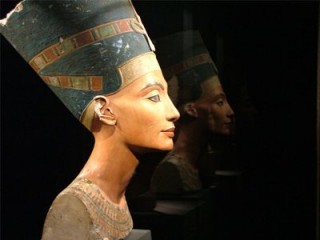 Nefertiti picture, image, poster