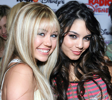 Film Z Miley Cyrus I Vanessa Hudgens