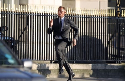 James Bond has a new mission at the Buckingham Palace for the 2012 Olympics