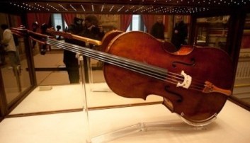 Stradivarius Cello reportedly damaged at the Spanish Royal House in Madrid