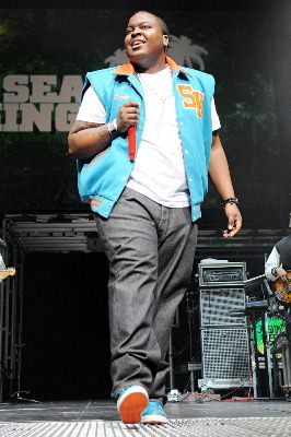 Sean Kingston in hospital after jet skiing accident in Miami