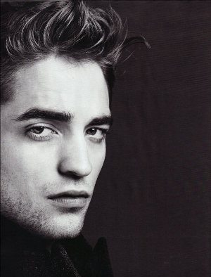 Twilight Saga\'s Robert Pattinson is still World\'s Sexiest Man biography