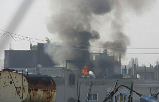 Syrian President Bashar al-Assar\'s forces killed 19 more people, including two foreign journalists Syrian President Bashar al-Assar\'s forces killed 19 more people, including two foreign journalists
