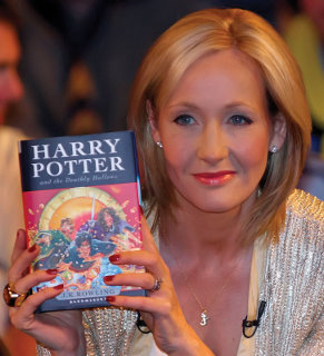 Pottermore announced Harry Potter\'s adventures on sale in e-book form